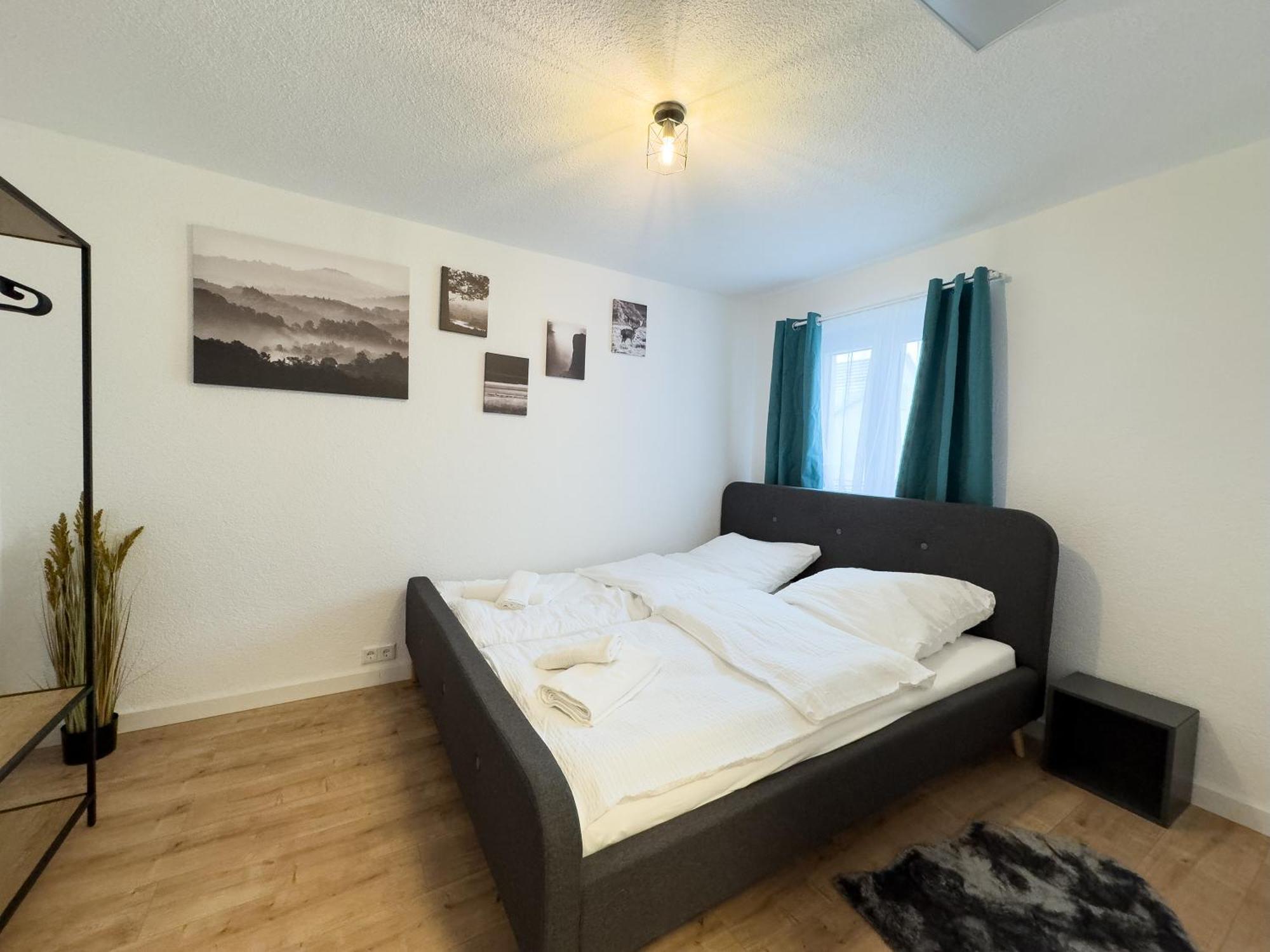 Klassen Apartments! Stadtnahes Ferienhaus* Mit Terrasse In Aulendorf * Fuer 6-8 Personen Bagian luar foto